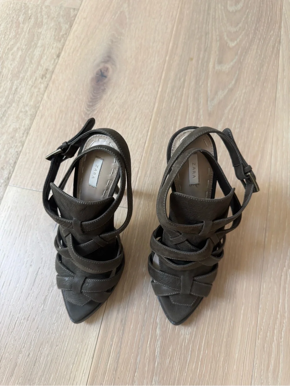 Zara Leather Heels Sandals - Size 38 (7.5) - Picture 5 of 6